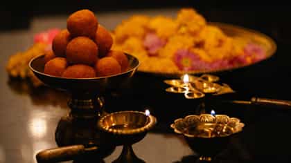 ಕಾಳರಾತ್ರಿ ದೇವಿಗೆ ಯಾವ ನೈವೇದ್ಯ ಅರ್ಪಿಸಬೇಕು?