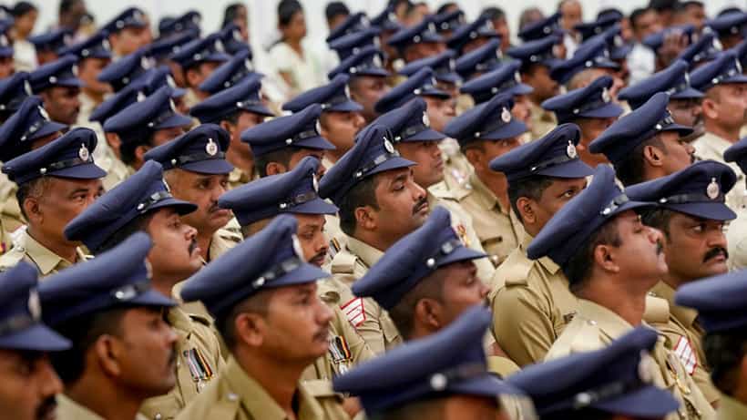 ಬೆಂಗಳೂರಲ್ಲಿ 5 ನಗರ ಪೊಲೀಸ್ ಕಮಿಷನರೇಟ್ಗಳ ರಚನೆಗೆ ಸಿಬ್ಬಂದಿ ಕೊರತೆ: 5000 ಹುದ್ದೆಗಳಿಗೆ ಇನ್ನೂ ದೊರೆತಿಲ್ಲ ಅನುಮೋದನೆ