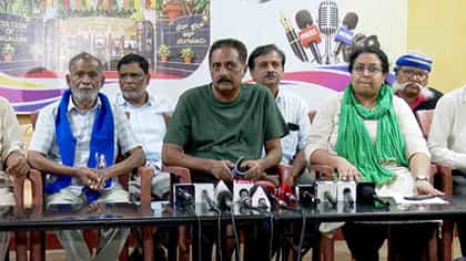 ಕರ್ನಾಟಕದಲ್ಲೂ SIR ವಿರುದ್ಧ ಹೋರಾಟಕ್ಕೆ ರೈತ,ದಲಿತ ಸಂಘಟನೆಗಳಿಂದ ಕರೆ