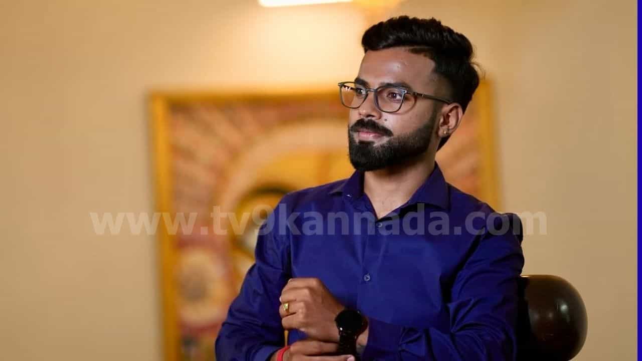 ಹಾಸನ: ಅಪಘಾತದಲ್ಲಿ ಬ್ರೈನ್ ಡೆಡ್ ಆದ ಯುವ ಇಂಜಿನಿಯರ್ ಅಂಗಾಂಗ ದಾನ: ದುಃಖದಲ್ಲೂ ಮಾದರಿಯಾದ ಪೋಷಕರು ಹಾಸನ: ಅಪಘಾತದಲ್ಲಿ ಬ್ರೈನ್ ಡೆಡ್ ಆದ ಯುವ ಇಂಜಿನಿಯರ್ ಅಂಗಾಂಗ ದಾನ: ದುಃಖದಲ್ಲೂ ಮಾದರಿಯಾದ ಪೋಷಕರು