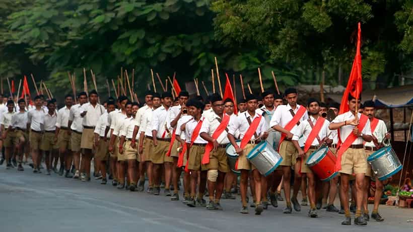 ರಾಜ್ಯದ ವಿವಿಧೆಡೆ ವಿಜಯದಶಮಿ ಹಿನ್ನಲೆ ಆರ್ಎಸ್ಎಸ್ ಪಥಸಂಚಲನ: ಕೆಲವೆಡೆ ಷರತ್ತುಬದ್ಧ ಅನುಮತಿ, ಇನ್ನು ಕೆಲವೆಡೆ ಸಿದ್ಧತೆ ಚುರುಕು!