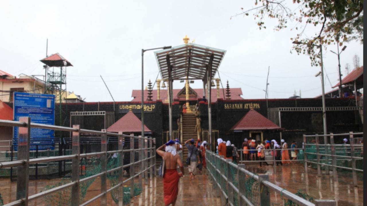 ಶಬರಿಮಲೆ ಯಾತ್ರೆ 2026: ಅ. 29 ರಿಂದ ವರ್ಚುವಲ್ ಕ್ಯೂ ಬುಕಿಂಗ್ ಆರಂಭ! ಸಂಪೂರ್ಣ ಮಾಹಿತಿ ಇಲ್ಲಿದೆ ಶಬರಿಮಲೆ ಯಾತ್ರೆ 2026: ಅ. 29 ರಿಂದ ವರ್ಚುವಲ್ ಕ್ಯೂ ಬುಕಿಂಗ್ ಆರಂಭ! ಸಂಪೂರ್ಣ ಮಾಹಿತಿ ಇಲ್ಲಿದೆ