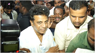 ಶಿವರಾಜ್‌ಕುಮಾರ್ ಆಗಮನ ವೇಳೆ ಪಟಾಕಿ ಸ್ಫೋಟ; ತಪ್ಪಿದ ದೊಡ್ಡ ಅಪಾಯ