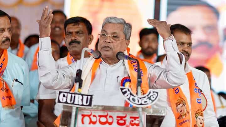 ಕೆಟ್ಟ ಕೆಲಸ ಮಾಡಿ ಪೂಜೆ ಮಾಡಿದ್ರೆ ದೇವ್ರು ಒಳ್ಳೇದು ಮಾಡಲ್ಲ: ಸಿದ್ದರಾಮಯ್ಯ ಮಾರ್ಮಿಕ ಮಾತು ಕೆಟ್ಟ ಕೆಲಸ ಮಾಡಿ ಪೂಜೆ ಮಾಡಿದ್ರೆ ದೇವ್ರು ಒಳ್ಳೇದು ಮಾಡಲ್ಲ: ಸಿದ್ದರಾಮಯ್ಯ ಮಾರ್ಮಿಕ ಮಾತು