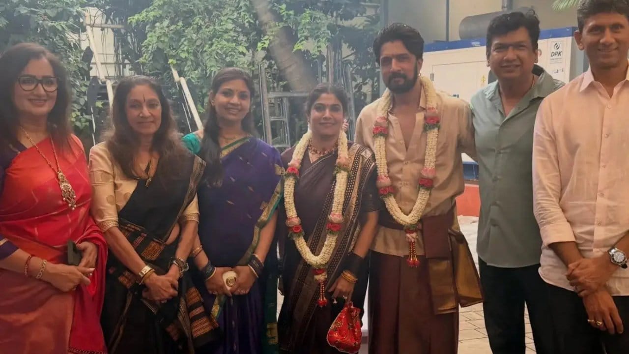 ಪ್ರಿಯಾ ಅವರು ಇದೀಗ ಮಗಳು ಸಾನ್ವಿ ಅವರೊಟ್ಟಿಗೆ ಸೇರಿ ನಿರ್ಮಾಪಕಿಯೂ ಆಗಿದ್ದಾರೆ. ಜೊತೆಗೆ ತಮ್ಮನ್ನು ತಾವು ಸಾಮಾಜಿಕ ಕಾರ್ಯಗಳಲ್ಲಿಯೂ ಸಹ ತೊಡಗಿಸಿಕೊಂಡಿದ್ದಾರೆ.