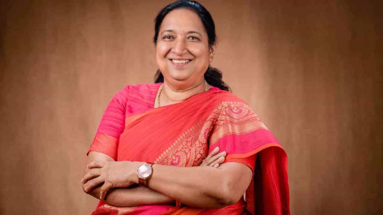 ಕಾರ್ಗಿಲ್​​ ಯುದ್ಧದಲ್ಲಿ ಹುತಾತ್ಮ ಡೆಪ್ಯುಟಿ ಕಮಾಂಡೆಂಟ್ ಪತ್ನಿ ಕರ್ನಾಟಕದ ರಾಜ್ಯಪಾಲೆ: ಸುಧಾ ಯಾದವ್ ವ್ಯಕ್ತಿಚಿತ್ರ