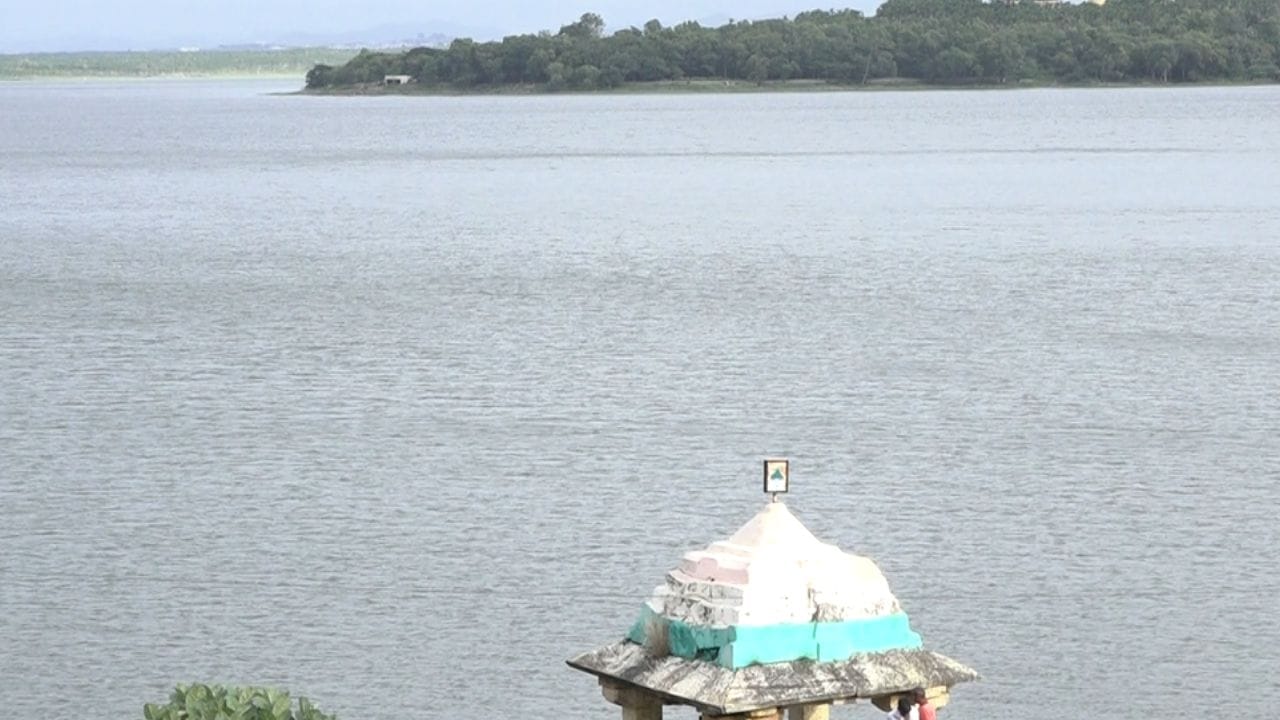 ಏಷ್ಯಾದ 2ನೇ ಅತಿದೊಡ್ಡ ಕೆರೆ ಸೂಳೆಕೆರೆಯ ಋಣ ತೀರಿಸಲು ಮುಂದಾದ ರೈತರು