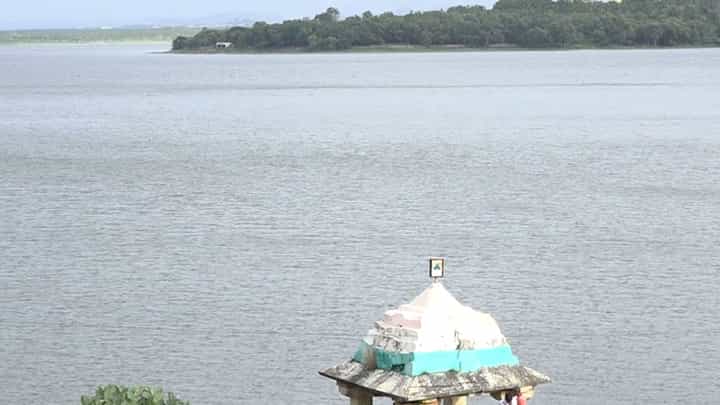 ಏಷ್ಯಾದ 2ನೇ ಅತಿದೊಡ್ಡ ಕೆರೆ ಸೂಳೆಕೆರೆಯ ಋಣ ತೀರಿಸಲು ಮುಂದಾದ ರೈತರು ಏಷ್ಯಾದ 2ನೇ ಅತಿದೊಡ್ಡ ಕೆರೆ ಸೂಳೆಕೆರೆಯ ಋಣ ತೀರಿಸಲು ಮುಂದಾದ ರೈತರು