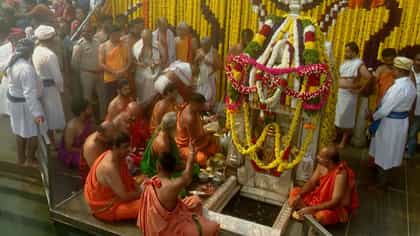 ಕಾವೇರಿ ತೀರ್ಥರೂಪಿಣಿ ದರ್ಶನ