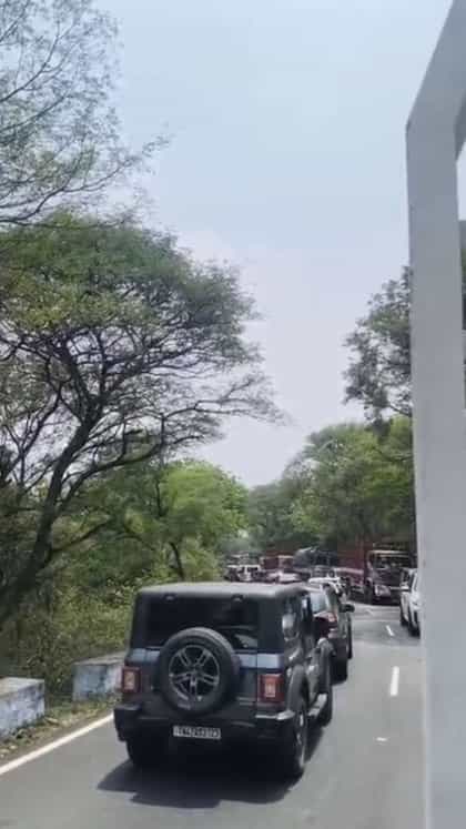 ರಾಷ್ಟ್ರೀಯ ಹೆದ್ದಾರಿಯಲ್ಲಿ ಕಿಲೋಮೀಟರ್ ಗಟ್ಟಲೆ ಟ್ರಾಫಿಕ್ ಜಾಮ್
