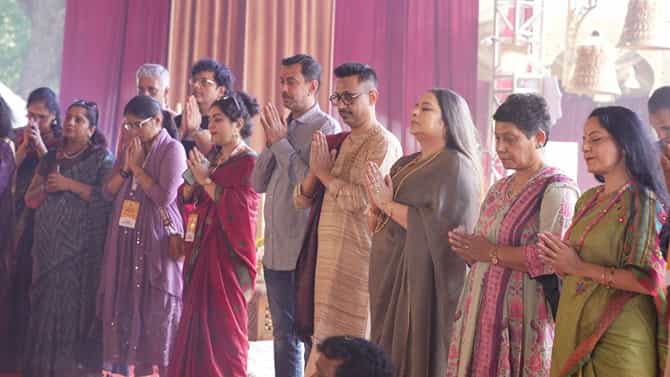 ಟಿವಿ9 ಫೆಸ್ಟಿವಲ್‌ನ ಗ್ರ್ಯಾಂಡ್ ಡೇ 2: ಭಕ್ತಿ ಮತ್ತು ಮನರಂಜನೆಯ ರಸದೌತಣ!