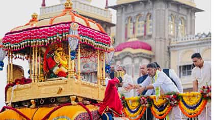 ಮೈಸೂರು ದಸರಾ ಜಂಬೂಸವಾರಿ ಸಂಭ್ರಮ