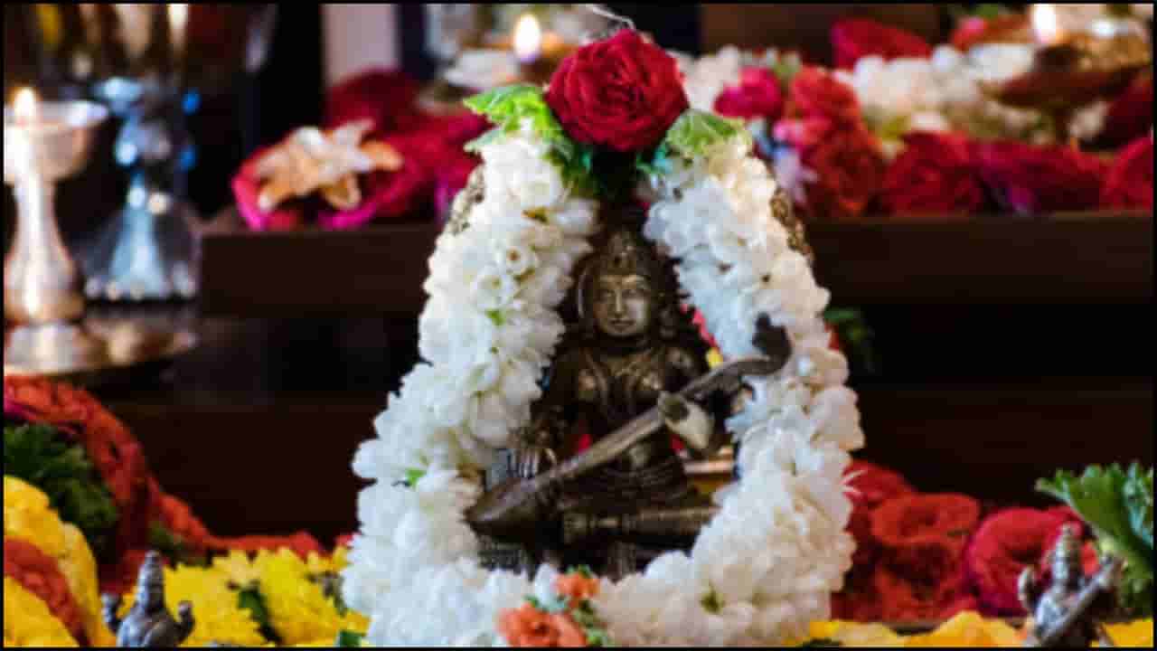 ವಿಜಯದಶಮಿಯಂದು ಶಸ್ತ್ರ ಮತ್ತು ಆಯುಧ ಪೂಜೆ ಮಾಡುವುದರ ಮಹತ್ವವೇನು? ಇಲ್ಲಿದೆ ಸಂಪೂರ್ಣ ಮಾಹಿತಿ